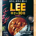 江崎グリコ ビーフカレーLEE 辛さ×30倍 商品写真 2枚目