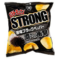 湖池屋 ポテトチップスSTRONG 岩塩ブラックペッパー 商品写真 1枚目