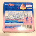 明治 大粒アポロ いちごみるくのかき氷仕立て 商品写真 1枚目