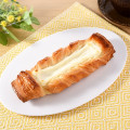 ファミリーマート ファミマ・ベーカリー 北海道クリームチーズのデニッシュ 商品写真 1枚目
