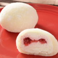 ローソン つぶつぶ苺のマスカルポーネ大福 商品写真 1枚目