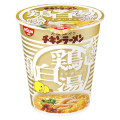 日清食品 チキンラーメンビッグカップ 鶏白湯 商品写真 2枚目