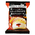 ロッテ SWEETS SQUARE ふわっとやわらかな苺のアイスケーキ 商品写真 1枚目