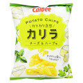 カルビー POTATO CHIPS カリラ チーズ＆ハーブ味 商品写真 1枚目