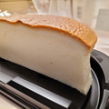 阪神製菓 サンローゼ ふわふわスフレチーズケーキ ハーフ 商品写真 1枚目