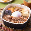 セブン-イレブン 柿安監修牛すき焼丼 商品写真 1枚目