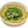 セブン-イレブン ブロッコリーとチーズのバジルパスタ 商品写真 1枚目