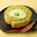 シャトレーゼ 糖質50％カットの抹茶ロール 商品写真 1枚目