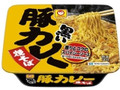 黒い豚カレー焼そば カップ111g