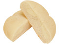 白いチーズクリームパン