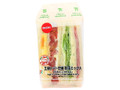 王様トマト増量 野菜ミックスサンド