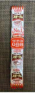 「Q・B・B スモーク味ベビーチーズ4個入 袋15g×4」のクチコミ画像 by わらびーずさん