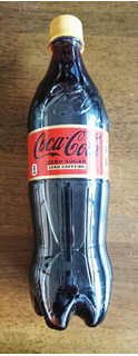 「コカ・コーラ ゼロカフェイン ペット700ml」のクチコミ画像 by もぐりーさん