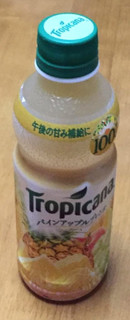 「トロピカーナ 100％ パインアップルブレンド ペット330ml」のクチコミ画像 by エリリさん