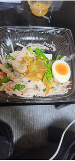「セブン-イレブン 蒸し鶏と香味ねぎのバンバンジーサラダ」のクチコミ画像 by タケダさん
