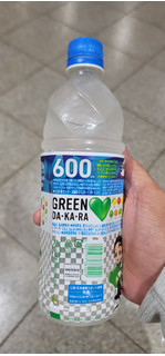「サントリー GREEN DA・KA・RA ペット600ml」のクチコミ画像 by タケダさん