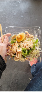「セブン-イレブン 蒸し鶏とたまごのバンバンジーサラダ」のクチコミ画像 by タケダさん