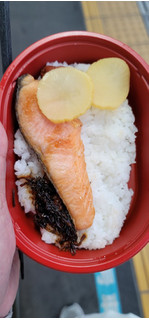 「ローソンストア100 懐かしの昭和レトロ弁当」のクチコミ画像 by タケダさん
