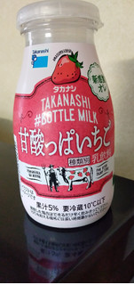 「タカナシ ＃ボトルミルク 甘酸っぱいちご ボトル200ml」のクチコミ画像 by minorinりん さん