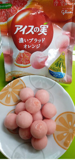 「江崎グリコ アイスの実 濃いブラッドオレンジ 袋12個」のクチコミ画像 by minorinりん さん