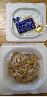 「タカノフーズ おかめ納豆 国産丸大豆納豆 パック45.4g×3」のクチコミ画像 by ちょこコーヒーさん