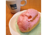 「デイリーヤマザキ シュークリーム いちごのシュークリーム」のクチコミ画像 by レビュアーさん