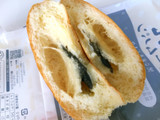 「シライシパン 黒ごま豆乳クリームパン 袋1個」のクチコミ画像 by gggさん