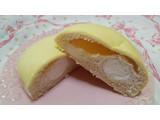 「ニューデイズ Panest レアチーズメロンパン」のクチコミ画像 by 紫の上さん