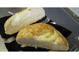 「Pasco 国産小麦の白いチーズパン 袋1個」のクチコミ画像 by しろねこエリーさん
