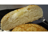 「Pasco 国産小麦の白いチーズパン 袋1個」のクチコミ画像 by しろねこエリーさん