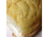 「ローソン 塩バターメロンパン ホイップクリーム」のクチコミ画像 by わかば子さん