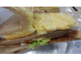 「ローソン チキンと野菜のサンド ブラン入り食パン使用」のクチコミ画像 by ふじつぼだんきさん