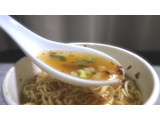 「エースコック 一度は食べたい名店の味 麺屋Hulu‐lu監修の一杯 行列必至の中華SOBA カップ93g」のクチコミ画像 by 猫軍曹さん