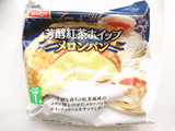 「日糧 芳醇紅茶ホイップメロンパン 袋1個」のクチコミ画像 by いちごみるうさん
