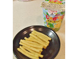 「カルビー じゃがりこ 枝豆しおバター味 カップ52g」のクチコミ画像 by ビーピィさん