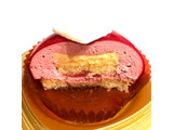 「セブン-イレブン 赤いムースケーキ ベリー＆クレームブリュレ」のクチコミ画像 by fish moonさん