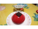 「セブン-イレブン 赤いムースケーキベリー＆チョコブリュレ」のクチコミ画像 by ぷりんタルトさん