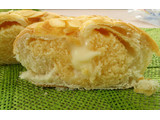 「ヤマザキ ふんわりチーズのパン レアチーズ風味クリーム 袋1個」のクチコミ画像 by はるるそらさん