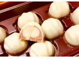 「明治 マカダミアチョコレート ホワイトベール 箱9粒」のクチコミ画像 by Amy-mogさん