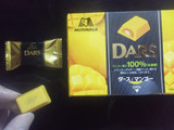 「森永製菓 DARS（ダース） マンゴー 箱12粒」のクチコミ画像 by Jiru Jintaさん