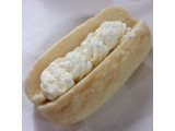 「セブン-イレブン 神奈川県産牛乳使用ホイップメロンパン」のクチコミ画像 by SANAさん