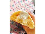 「デイリーヤマザキ 白いミルキークリームパン」のクチコミ画像 by 野良猫876さん