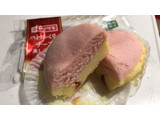 「ヤマザキ ストロベリーチーズ蒸しケーキ 福岡県産あまおう苺のジャム使用 袋1個」のクチコミ画像 by いあんさん