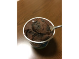 「BEN＆JERRY’S ミニカップ アイスクリーム チョコレートファッジブラウニー カップ120ml」のクチコミ画像 by ちいぼうさん