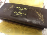 「ローソン Uchi Cafe’ SWEETS×GODIVA ショコラクッキーサンド」のクチコミ画像 by SweetSilさん