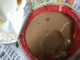 「グリコ Bigプッチンプチン ミルクチョコ＆苺ソース カップ155g」のクチコミ画像 by ゆららんさん