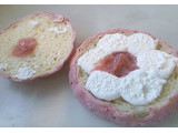 「ローソン いちごのメロンパン いちごクリーム＆ホイップ」のクチコミ画像 by はるるそらさん