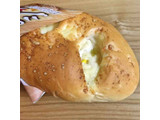 「ヤマザキ きのこ味わうシチューパン 袋1個」のクチコミ画像 by もみぃさん