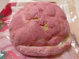「ローソン いちごのメロンパン いちごクリーム＆ホイップ」のクチコミ画像 by gggさん