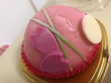 「セブン-イレブン お花のケーキ いちご＆チョコ」のクチコミ画像 by SweetSilさん